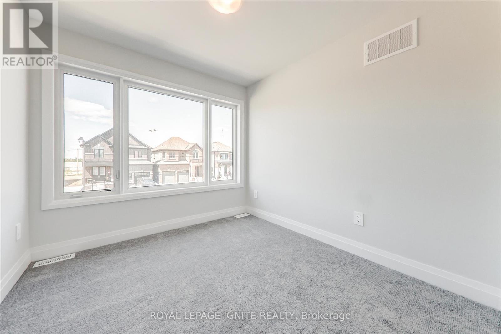 61 Butler Boulevard, Kawartha Lakes (Lindsay), Ontario  K9V 0S2 - Photo 27 - X12331602