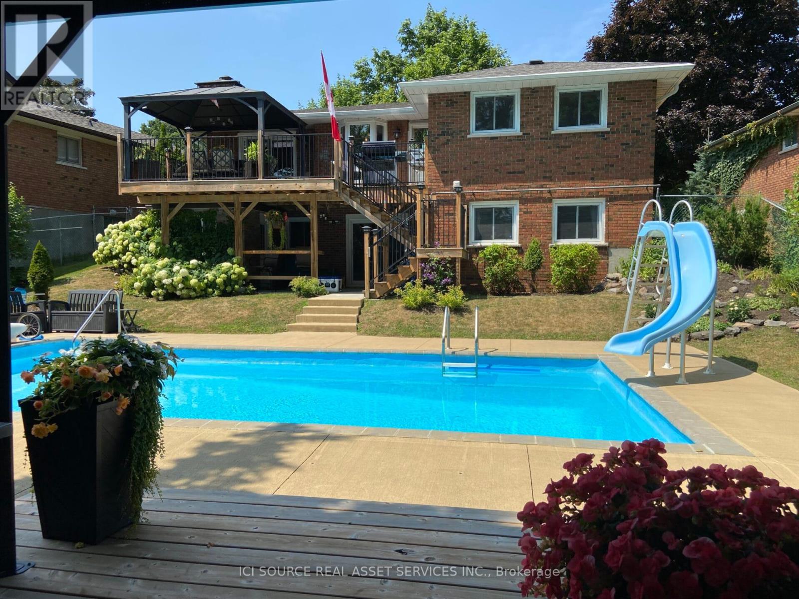 14 MONTAGUE COURT, peterborough west (central), Ontario