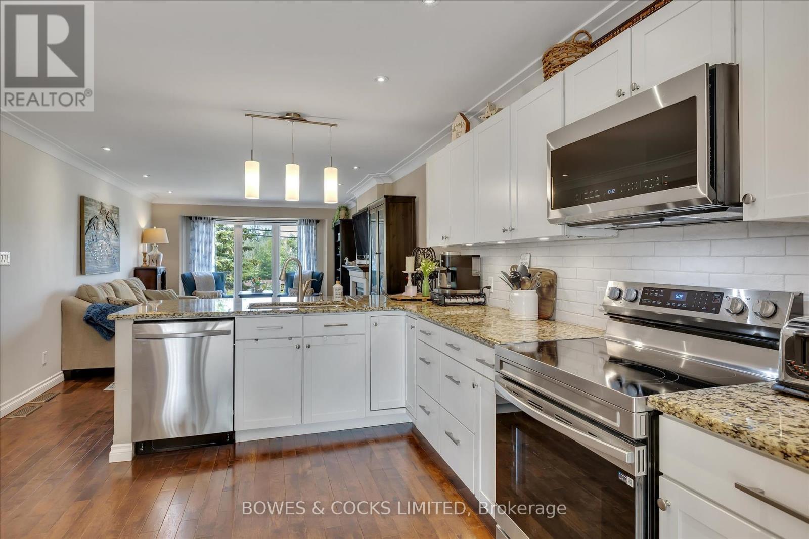 3088 Lakefield Road, Selwyn, Ontario  K9J 6X5 - Photo 14 - X12332368