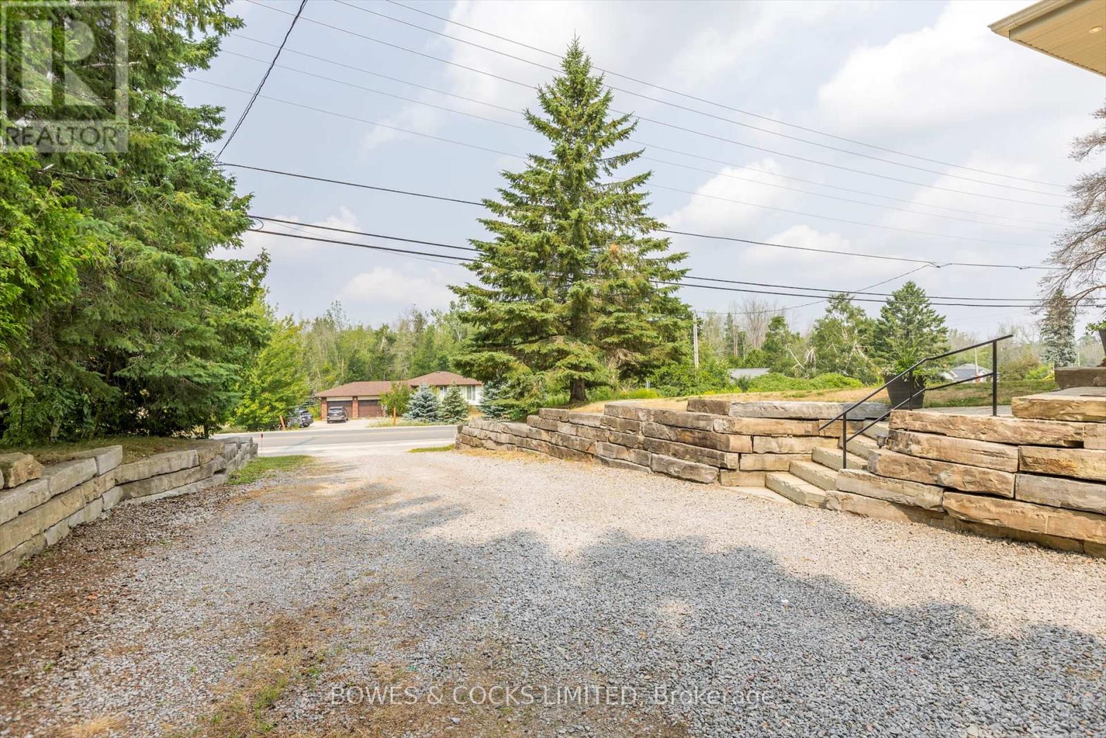 3088 Lakefield Road, Selwyn, Ontario  K9J 6X5 - Photo 37 - X12332368