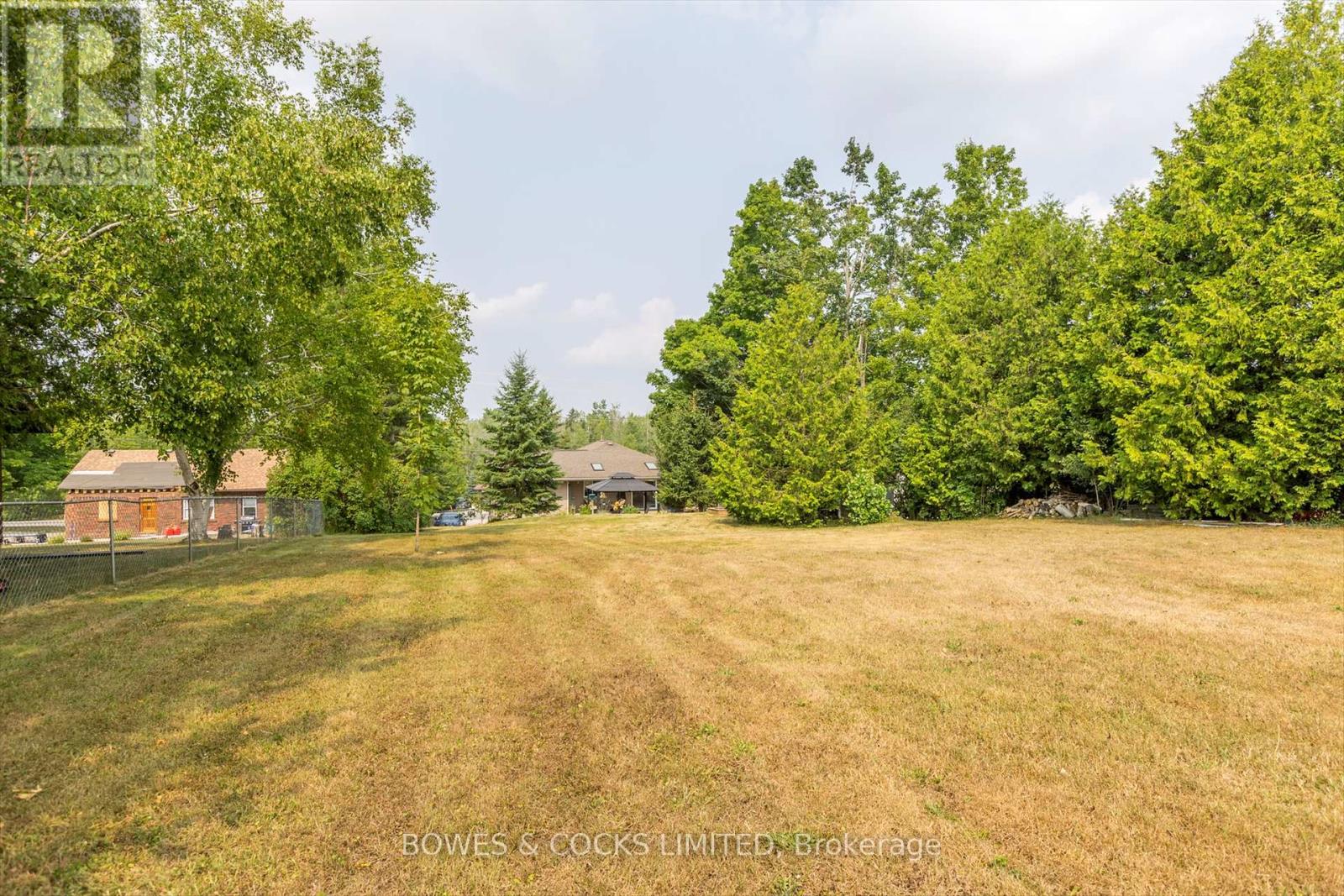 3088 Lakefield Road, Selwyn, Ontario  K9J 6X5 - Photo 49 - X12332368