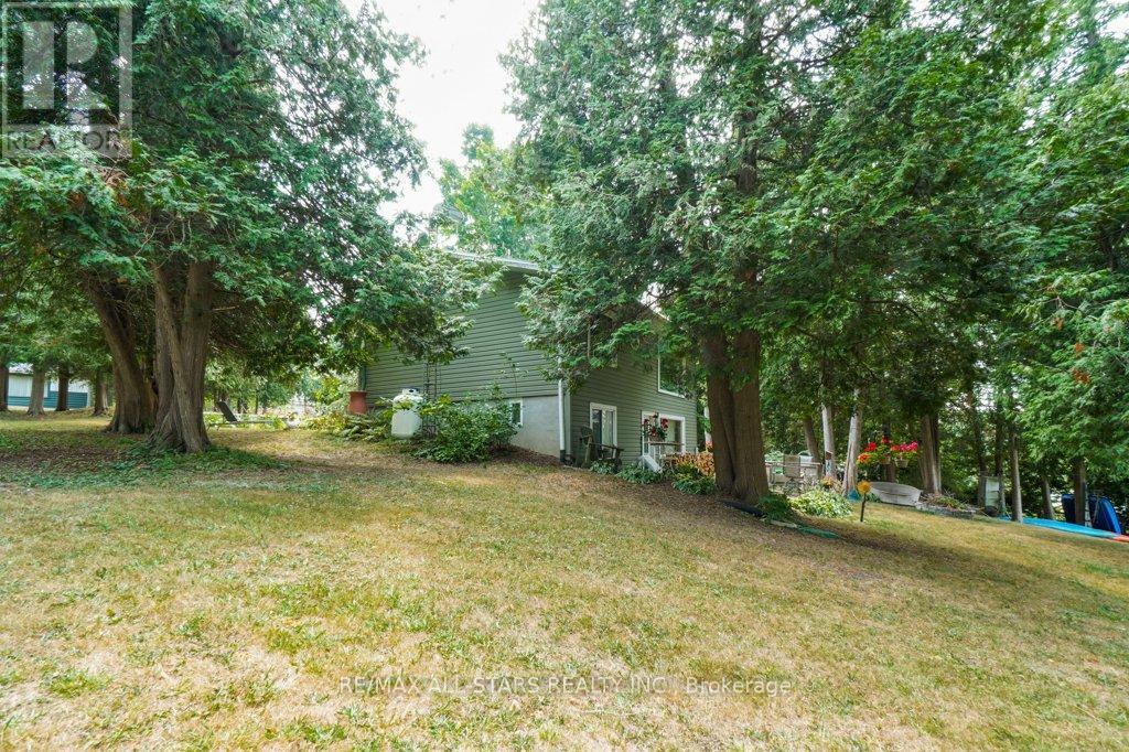 6 Leisure Lane, Kawartha Lakes (Lindsay), Ontario  K9V 4R1 - Photo 26 - X12332599