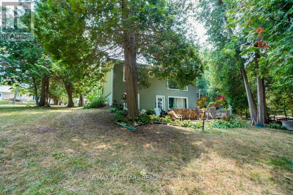 6 Leisure Lane, Kawartha Lakes (Lindsay), Ontario  K9V 4R1 - Photo 27 - X12332599