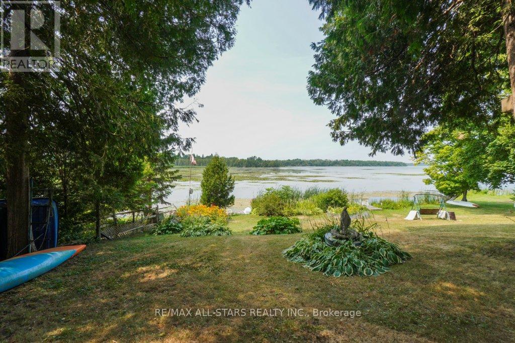 6 Leisure Lane, Kawartha Lakes (Lindsay), Ontario  K9V 4R1 - Photo 33 - X12332599