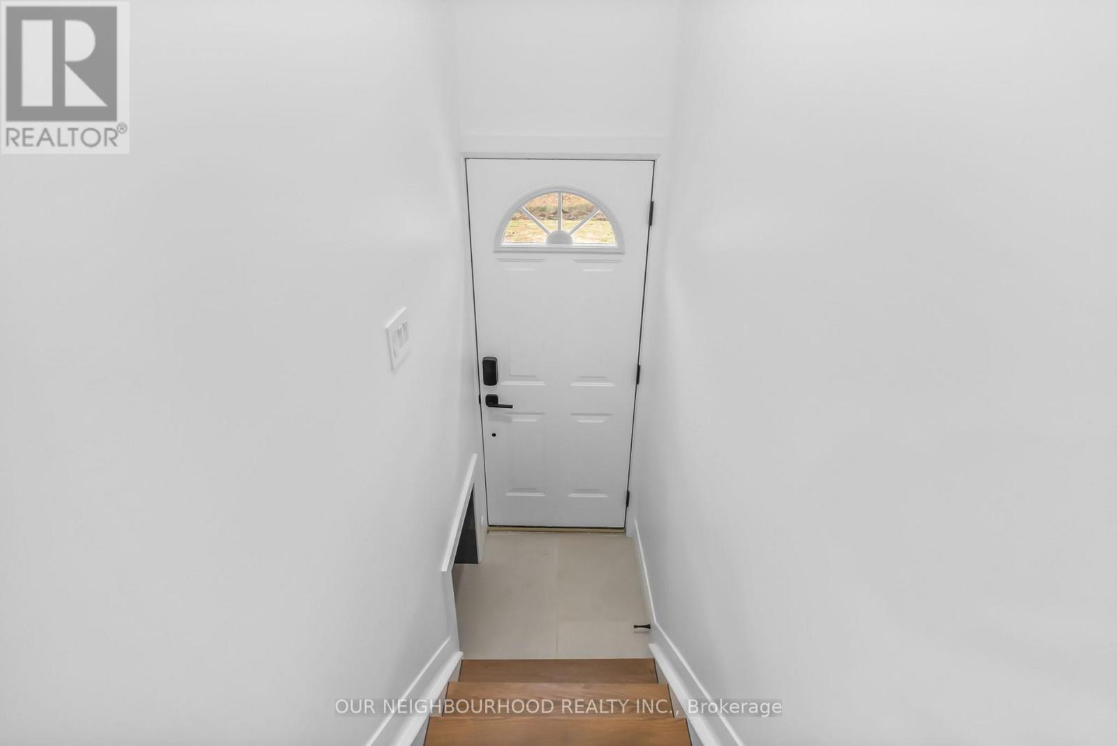194 Snug Harbour Road, Kawartha Lakes (Lindsay), Ontario  K9V 4R6 - Photo 39 - X12332754