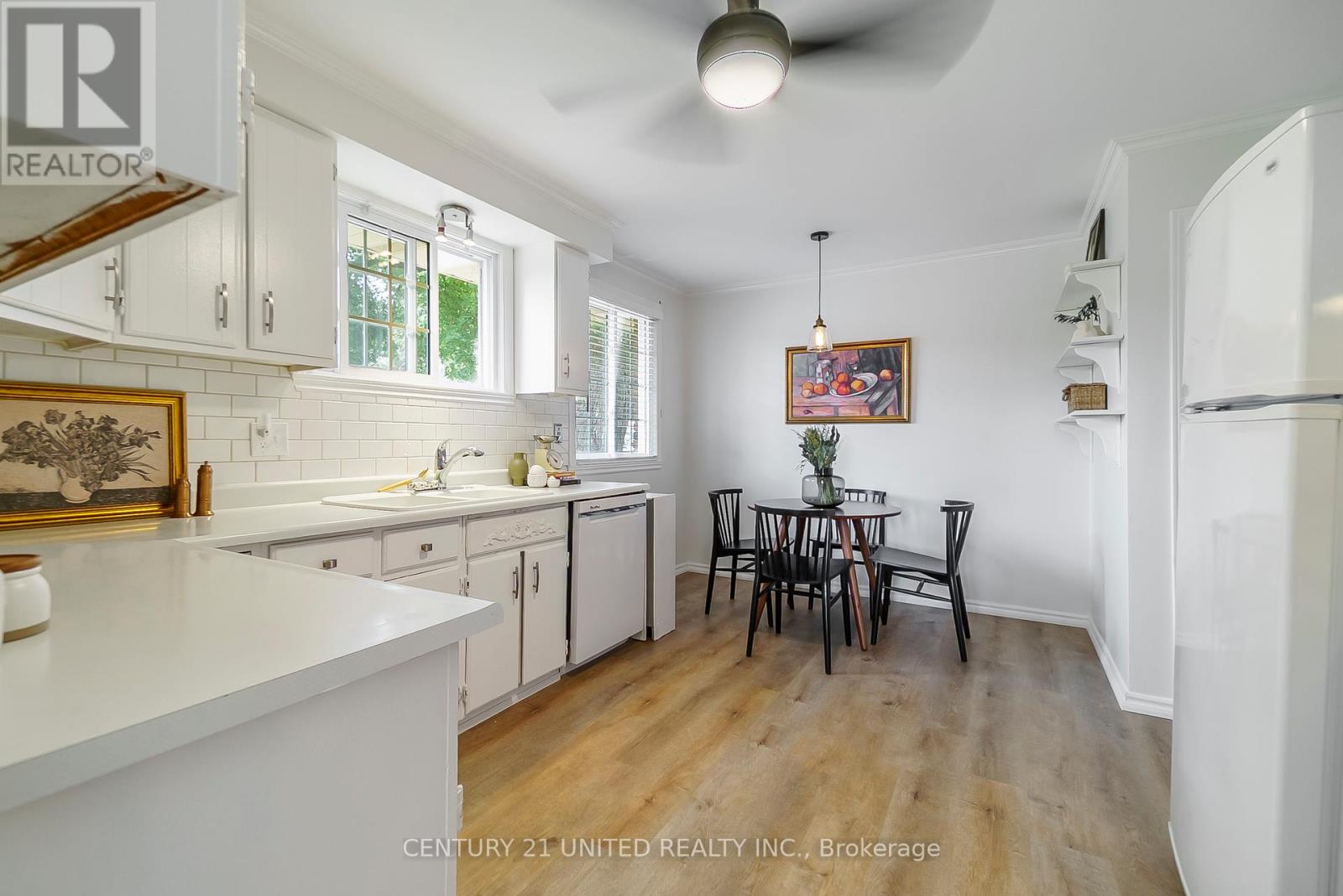 276 Patricia Crescent, Selwyn, Ontario  K9J 0C7 - Photo 16 - X12333446