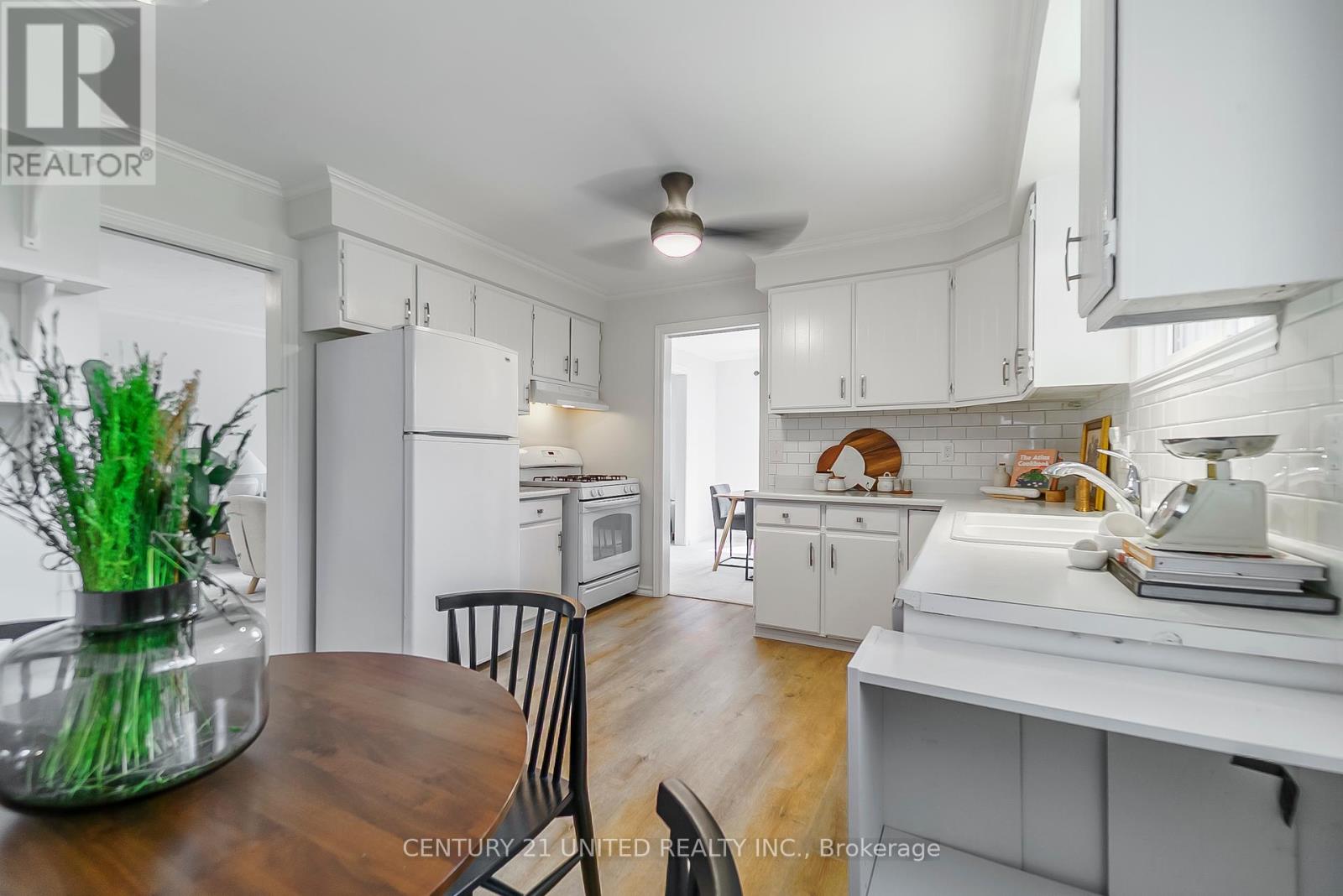 276 Patricia Crescent, Selwyn, Ontario  K9J 0C7 - Photo 17 - X12333446