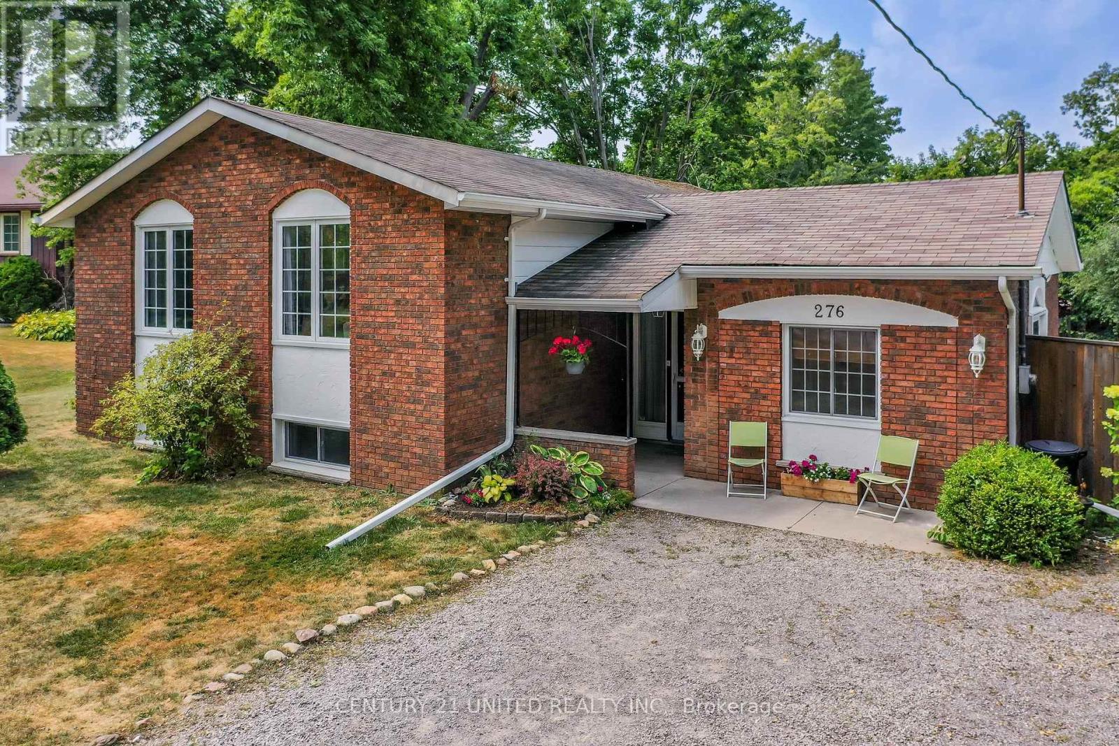276 Patricia Crescent, Selwyn, Ontario  K9J 0C7 - Photo 3 - X12333446