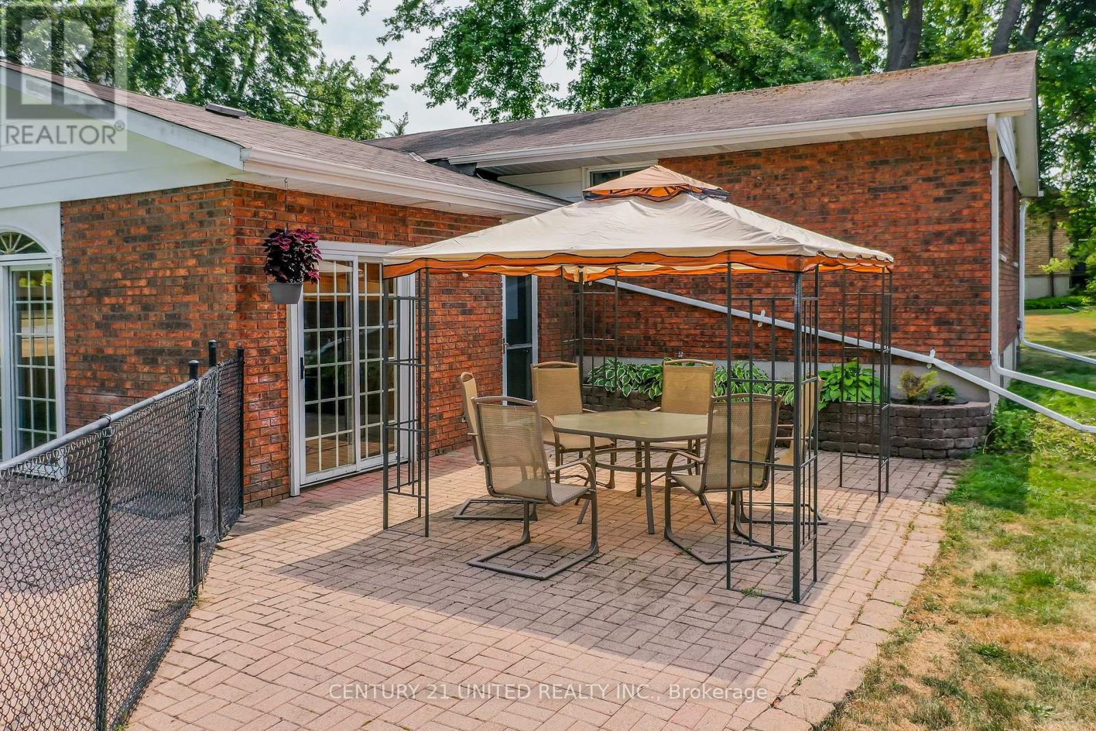 276 Patricia Crescent, Selwyn, Ontario  K9J 0C7 - Photo 41 - X12333446