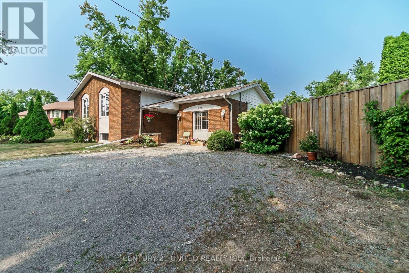 276 Patricia Crescent, Selwyn, Ontario  K9J 0C7 - Photo 5 - X12333446