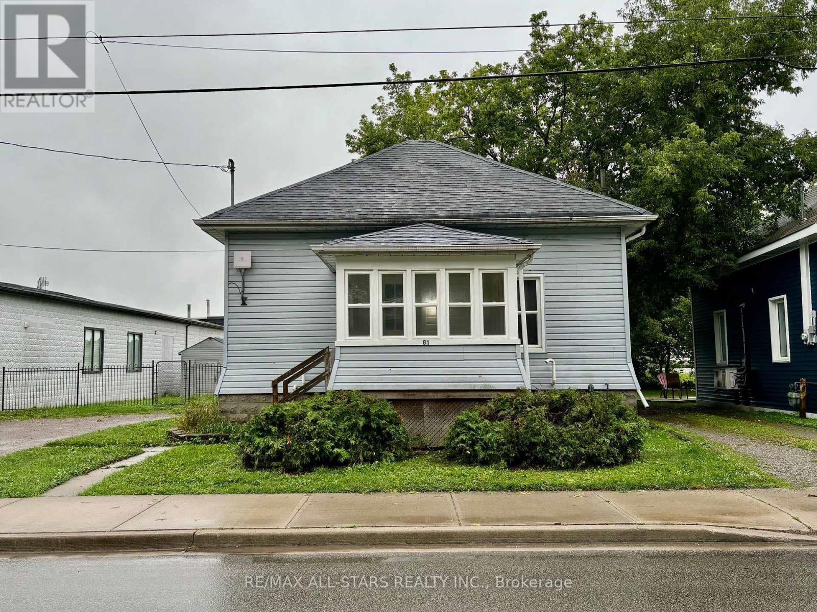 81 Durham Street W, Kawartha Lakes (Lindsay), Ontario  K9V 2P8 - Photo 18 - X12333304