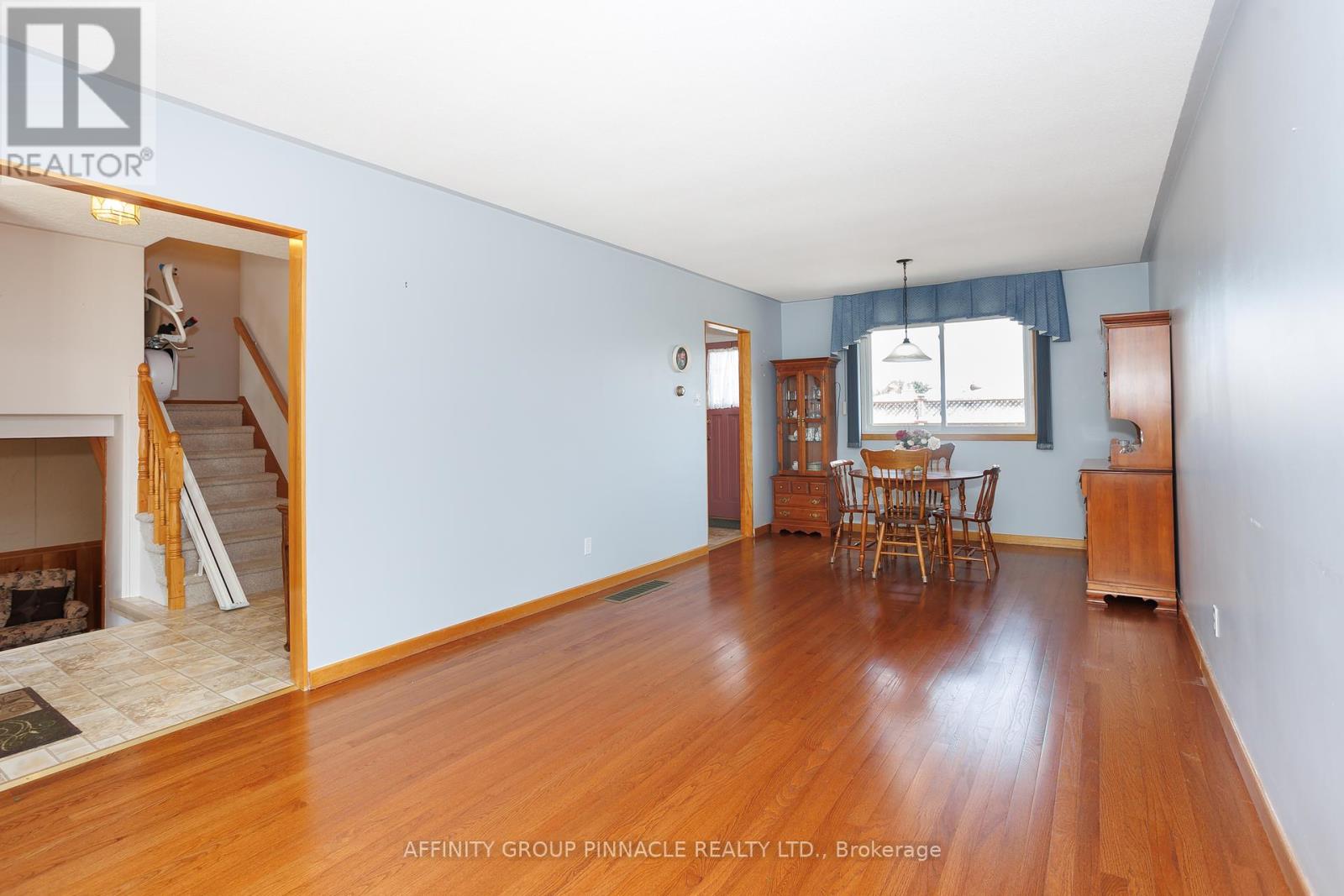 573 Saugeen Crescent, Peterborough South (East), Ontario  K9J 1J9 - Photo 11 - X12333485