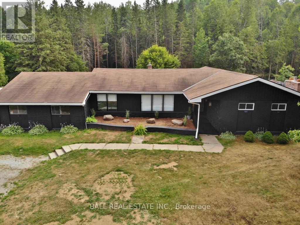 20 Musclow-Greenview Road, Hastings Highlands (Monteagle Ward), Ontario  K0L 1C0 - Photo 2 - X12333531