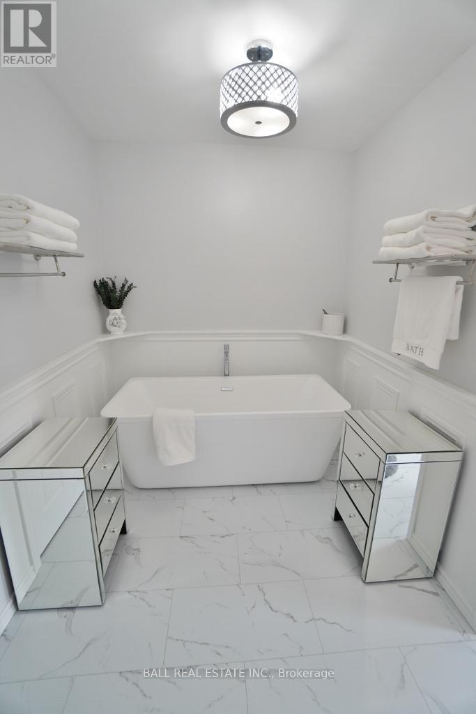 20 Musclow-Greenview Road, Hastings Highlands (Monteagle Ward), Ontario  K0L 1C0 - Photo 28 - X12333531