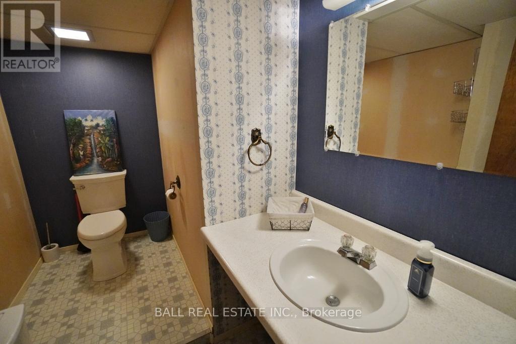 20 Musclow-Greenview Road, Hastings Highlands (Monteagle Ward), Ontario  K0L 1C0 - Photo 36 - X12333531