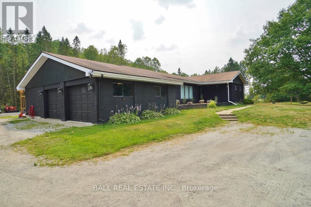 20 Musclow-Greenview Road, Hastings Highlands (Monteagle Ward), Ontario  K0L 1C0 - Photo 44 - X12333531