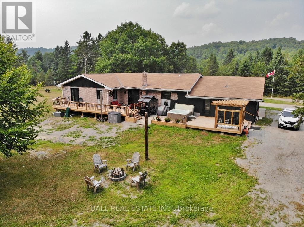 20 Musclow-Greenview Road, Hastings Highlands (Monteagle Ward), Ontario  K0L 1C0 - Photo 6 - X12333531