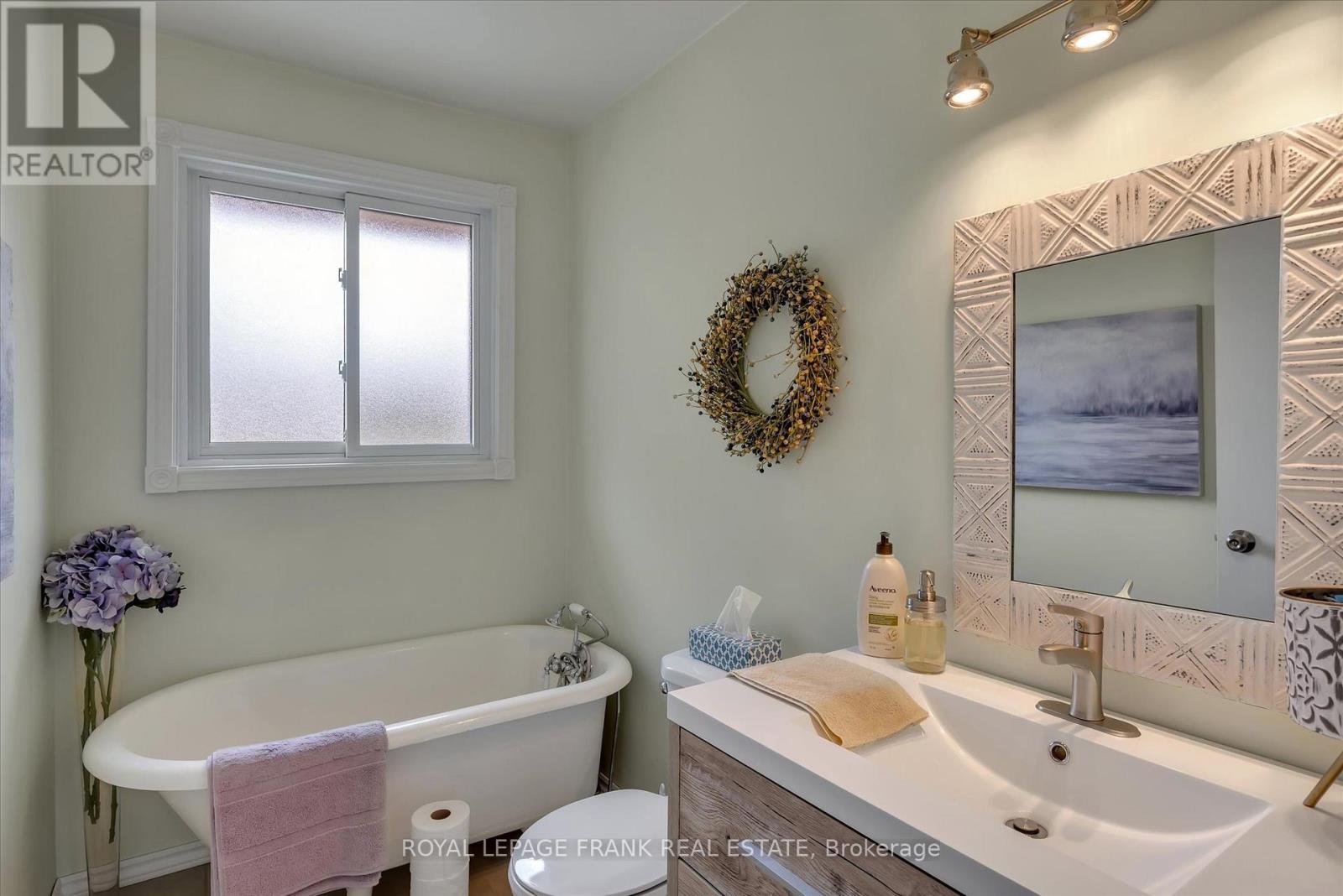 419 South Beach Road, Douro-Dummer, Ontario  K0L 2H0 - Photo 23 - X12333780
