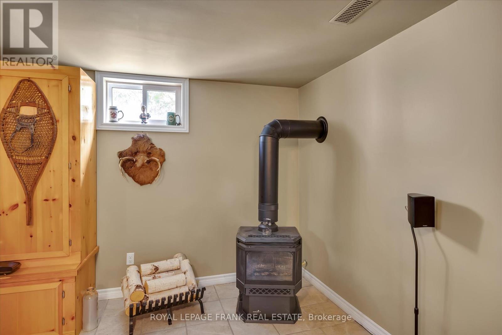 419 South Beach Road, Douro-Dummer, Ontario  K0L 2H0 - Photo 28 - X12333780