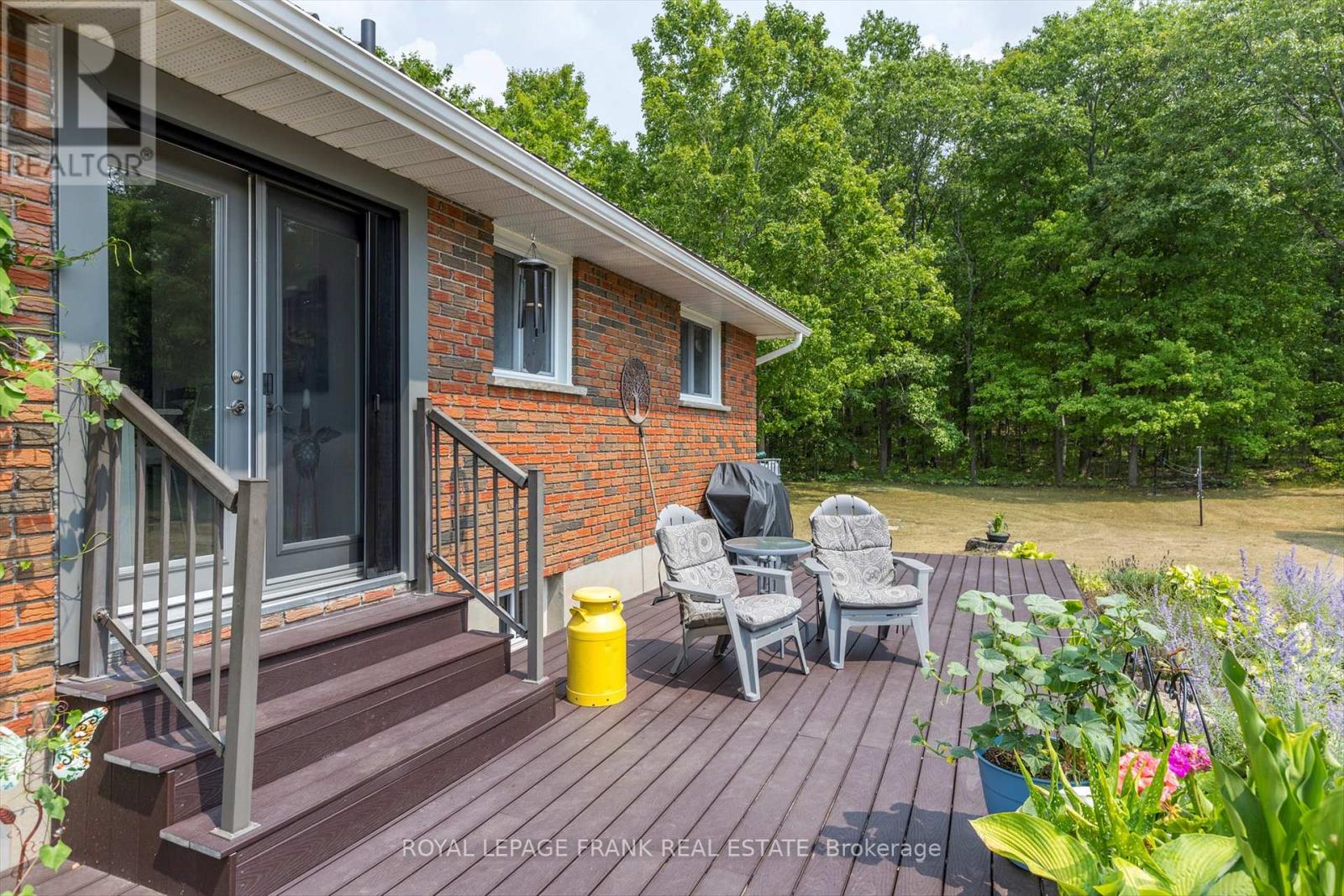 419 South Beach Road, Douro-Dummer, Ontario  K0L 2H0 - Photo 36 - X12333780