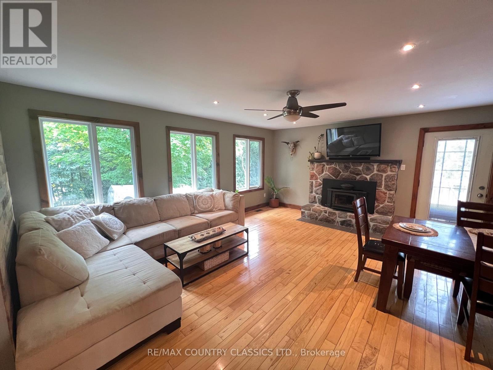 86 Scriven Road, Otonabee-South Monaghan, Ontario  K0L 1B0 - Photo 10 - X12333902