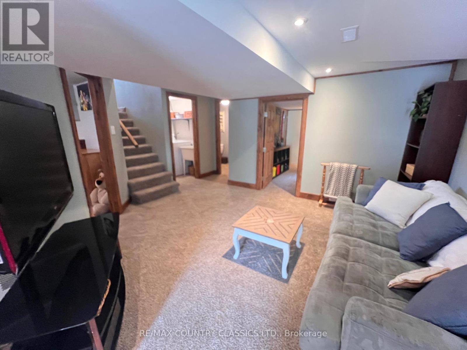 86 Scriven Road, Otonabee-South Monaghan, Ontario  K0L 1B0 - Photo 16 - X12333902