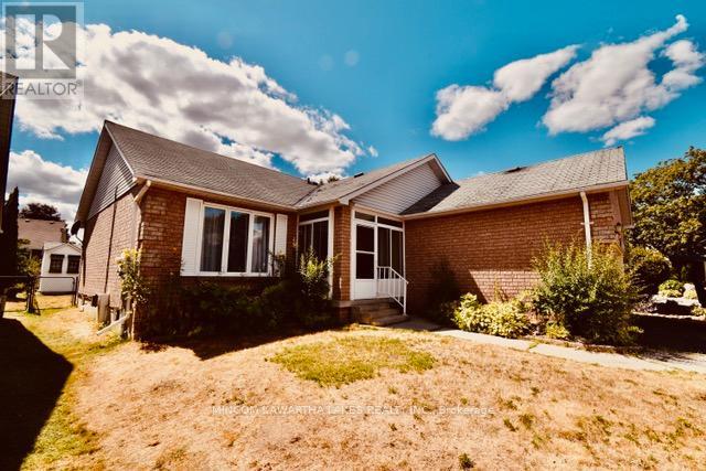 1528 Glenforest Crescent, Peterborough West (North), Ontario  K9K 2J2 - Photo 3 - X12333903