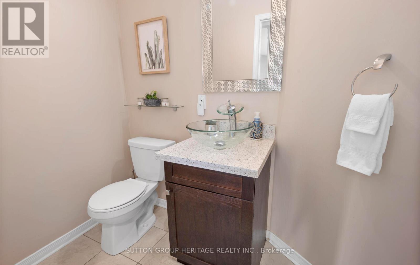 61 Songbird Crescent, Kawartha Lakes (Ops), Ontario  K9V 0A9 - Photo 16 - X12333896