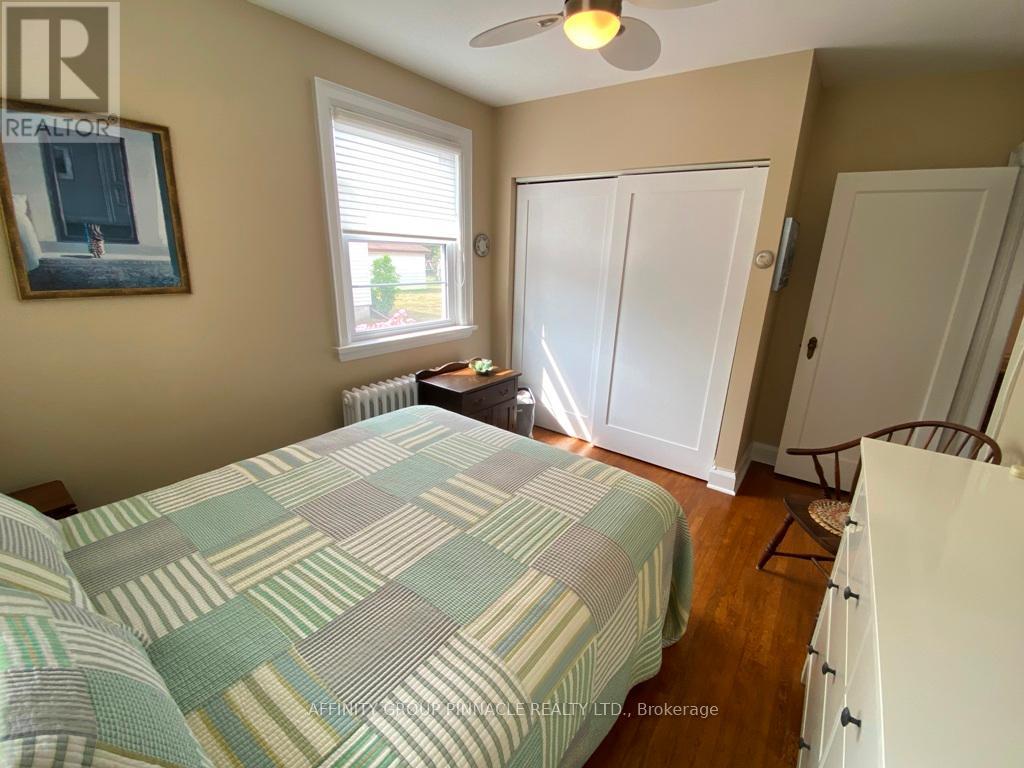 29 Adelaide Street S, Kawartha Lakes (Lindsay), Ontario  K9V 3J6 - Photo 13 - X12334010