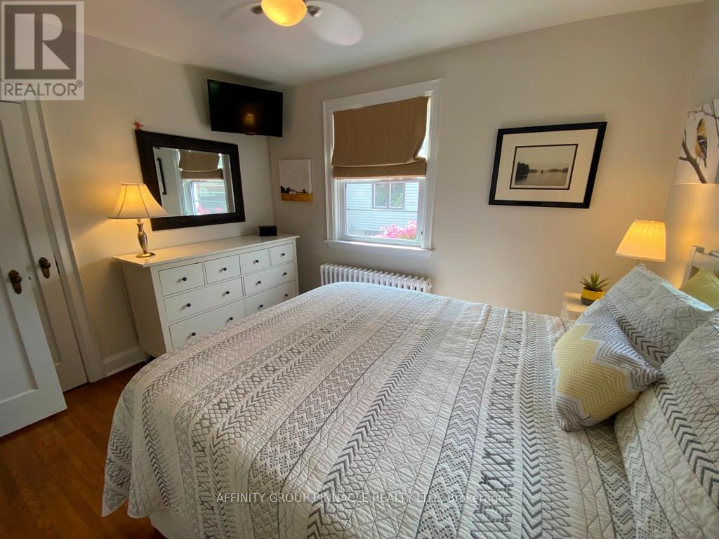 29 Adelaide Street S, Kawartha Lakes (Lindsay), Ontario  K9V 3J6 - Photo 15 - X12334010