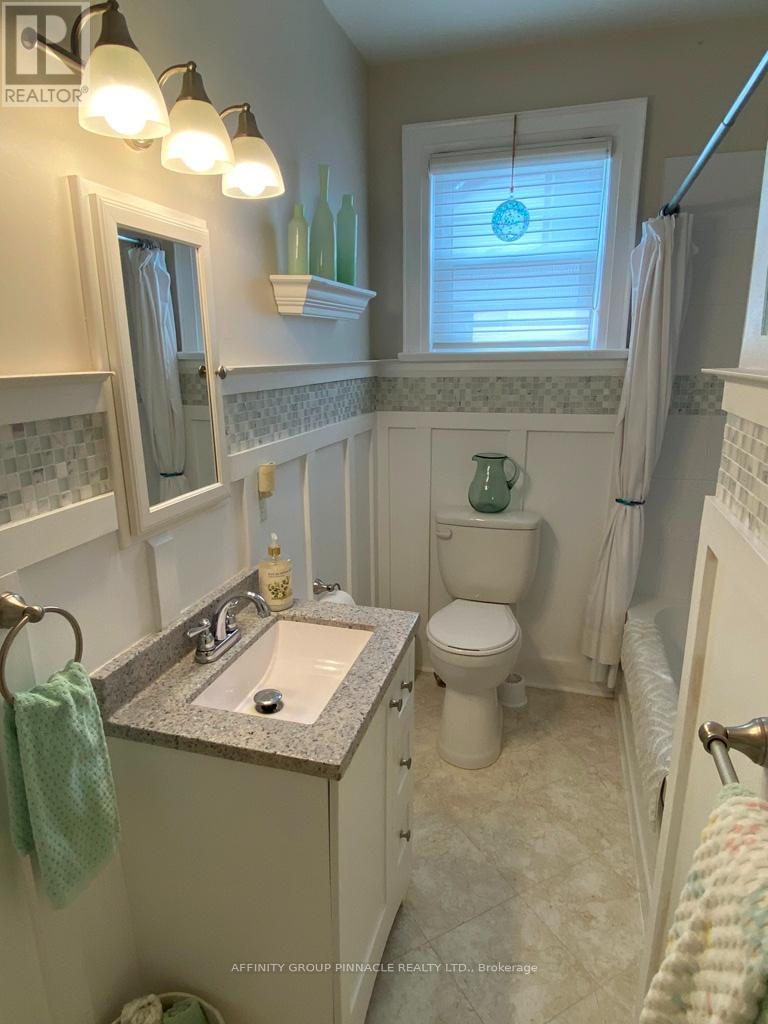 29 Adelaide Street S, Kawartha Lakes (Lindsay), Ontario  K9V 3J6 - Photo 18 - X12334010