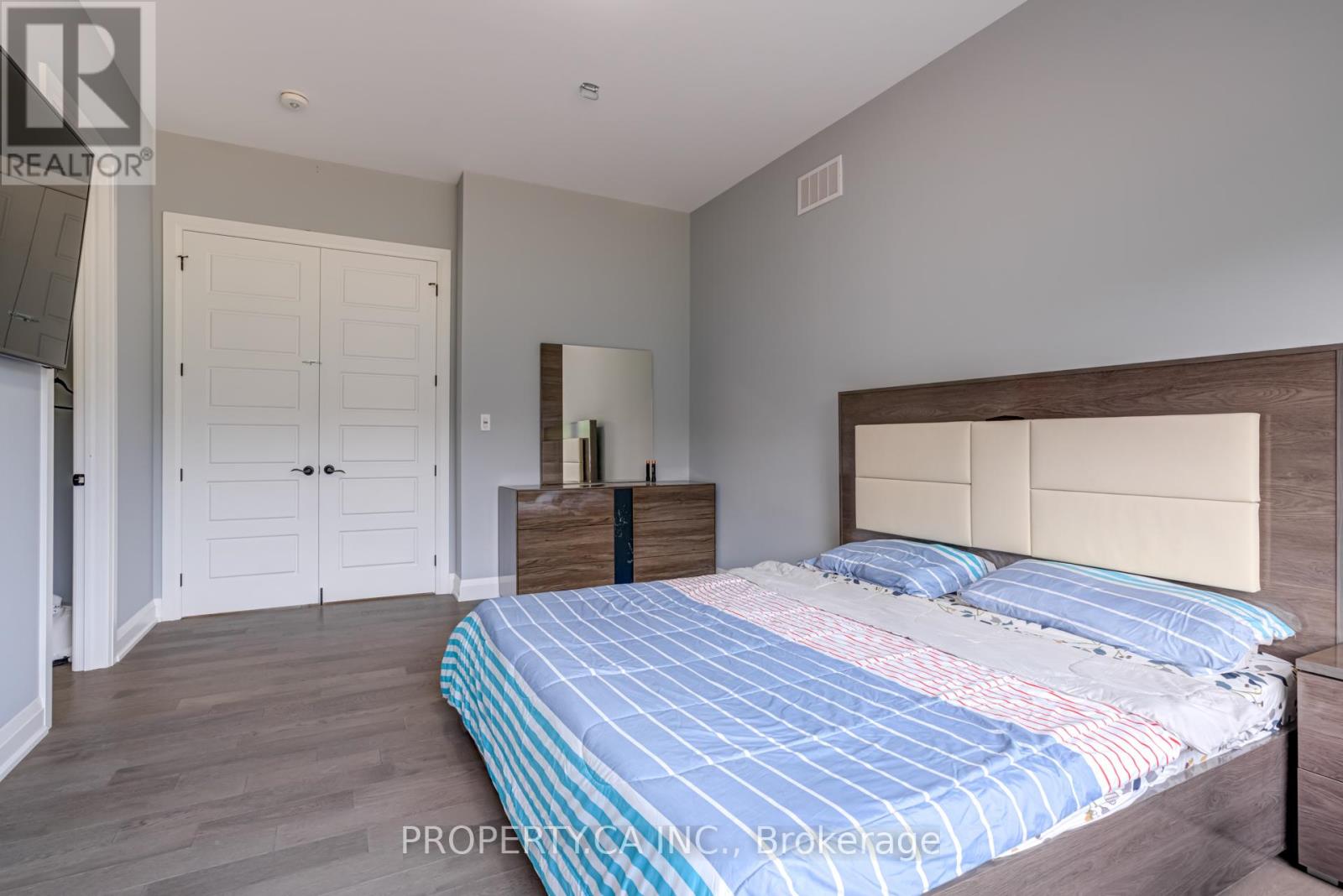11 Jones Avenue, Clarington (Bowmanville), Ontario  L0A 1J0 - Photo 14 - E12334015