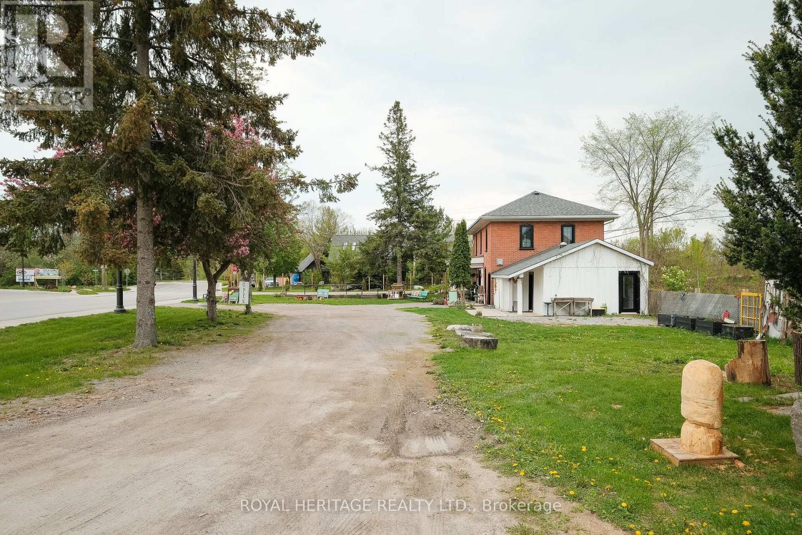 2102 Nathaway Drive, Selwyn, Ontario  K0L 3G0 - Photo 5 - X12334164