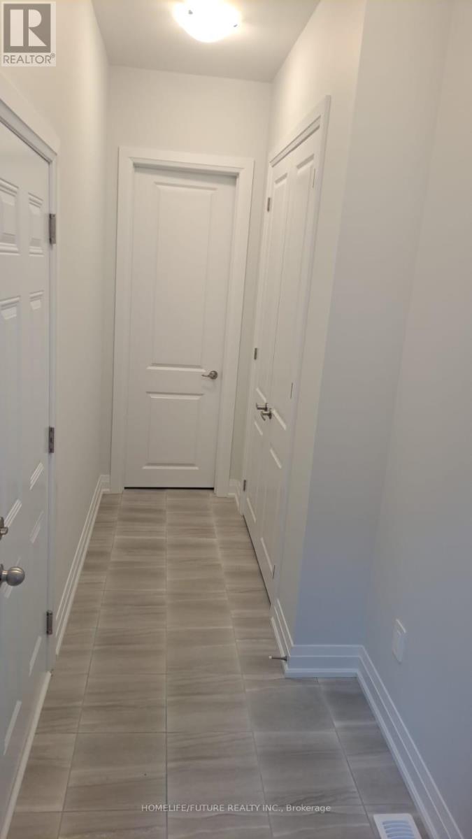 45 Walters Street, Kawartha Lakes (Lindsay), Ontario  K9V 0S2 - Photo 31 - X12334427
