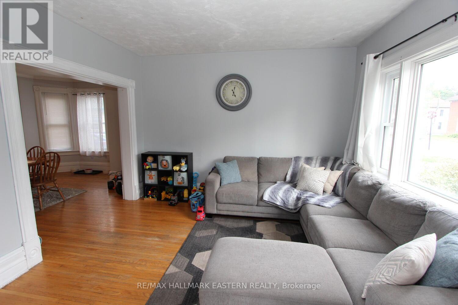 4 King Street W, Havelock-Belmont-Methuen (Havelock), Ontario  K0L 1Z0 - Photo 12 - X12334981