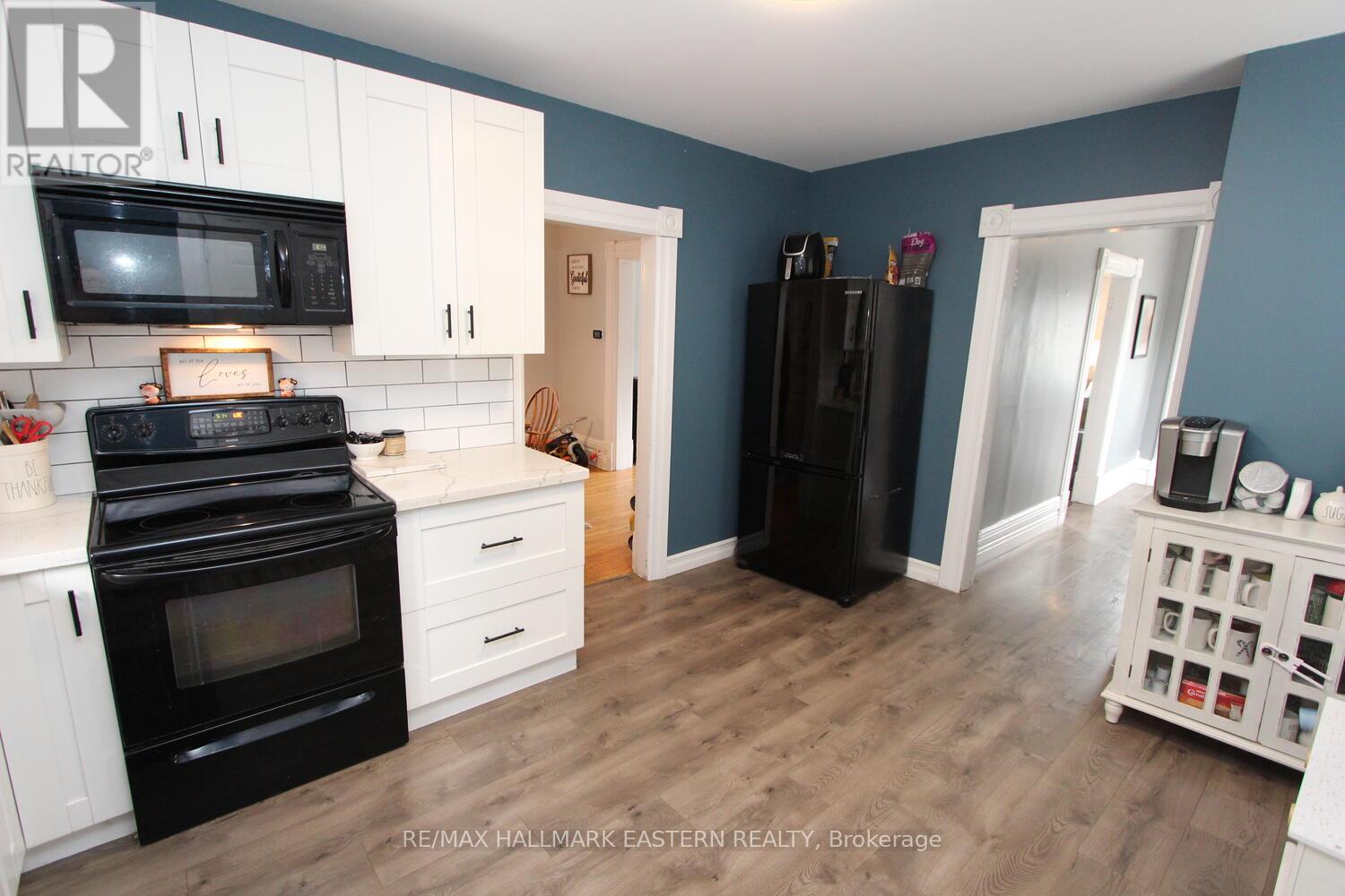 4 King Street W, Havelock-Belmont-Methuen (Havelock), Ontario  K0L 1Z0 - Photo 9 - X12334981