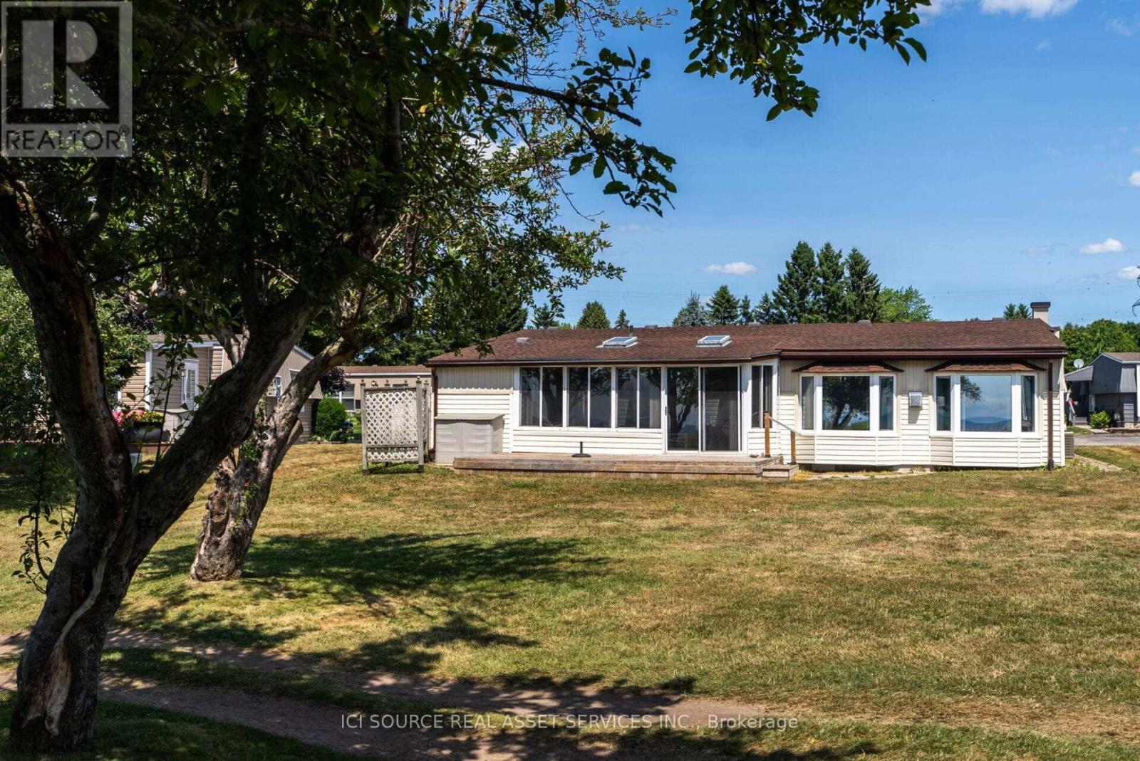 59 The Cove Road, Clarington (Bowmanville), Ontario  L1B 1B2 - Photo 18 - E12335021
