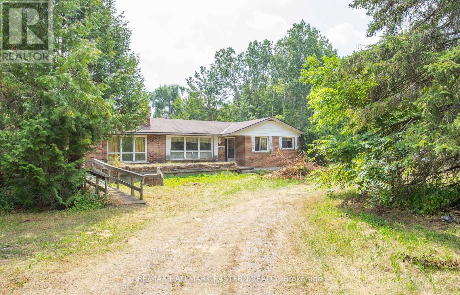 751 Ford Crescent, Cavan Monaghan (Cavan Twp), Ontario  L0A 1C0 - Photo 4 - X12335056