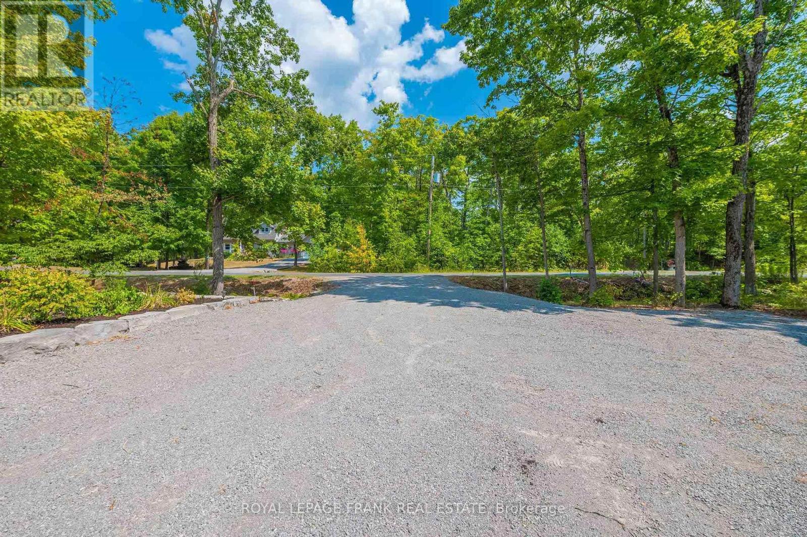 143 Forestview Drive, Trent Lakes, Ontario  K0L 1J0 - Photo 4 - X12335347