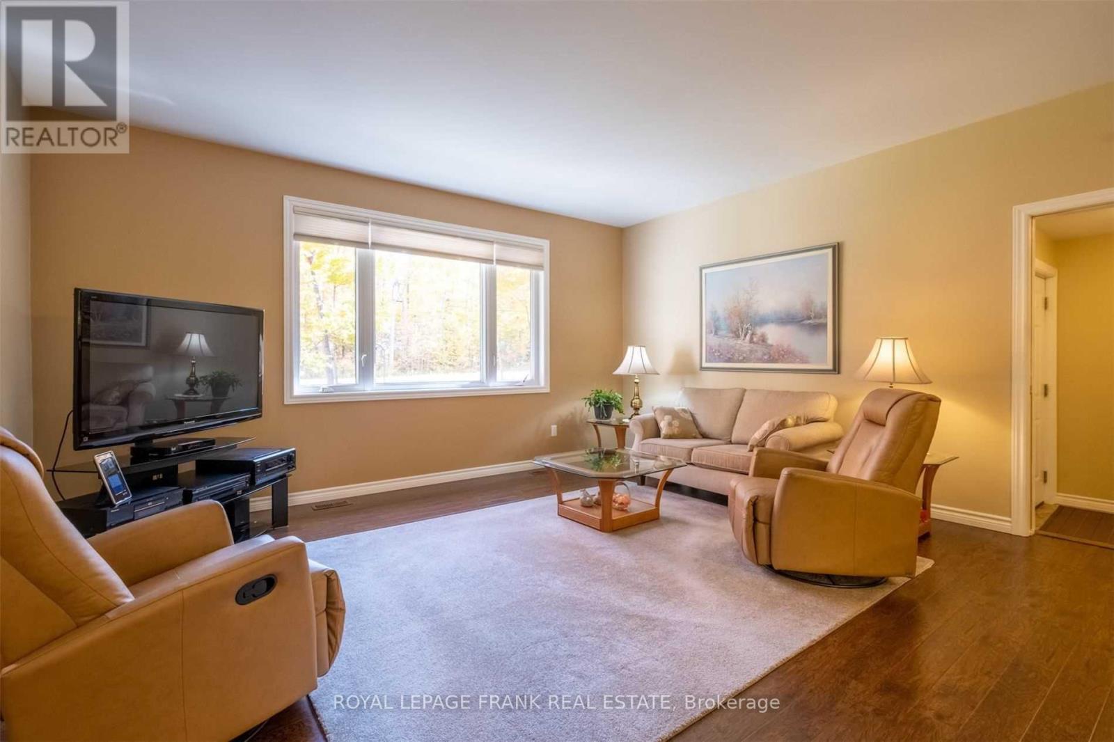 143 Forestview Drive, Trent Lakes, Ontario  K0L 1J0 - Photo 5 - X12335347