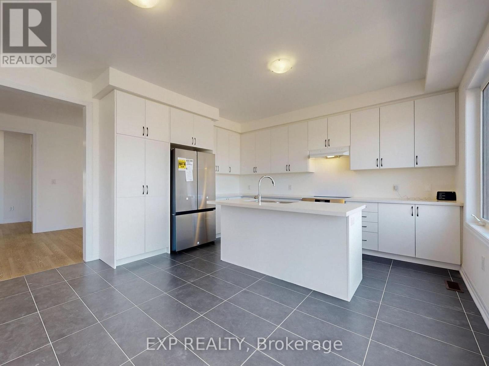 110 Belmont Drive, Clarington (Newcastle), Ontario  L1B 1G9 - Photo 15 - E12335384