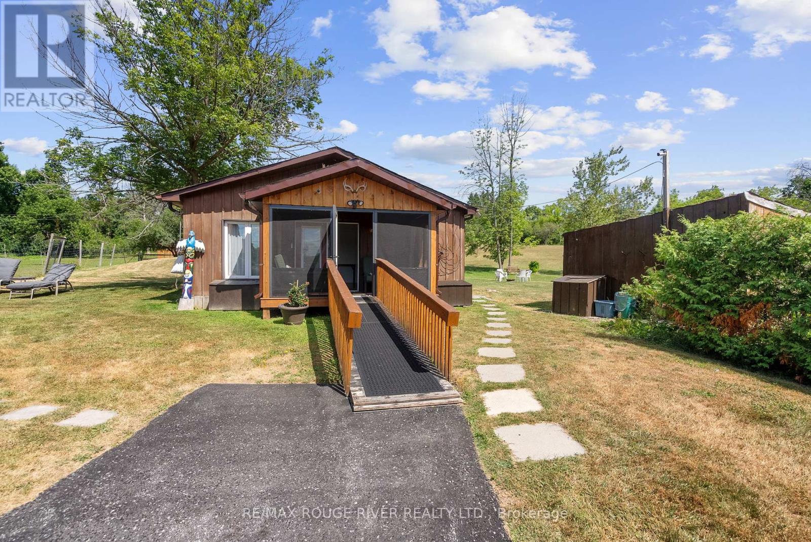 810 Canal Road, Douro-Dummer, Ontario  K9L 1A1 - Photo 28 - X12335904