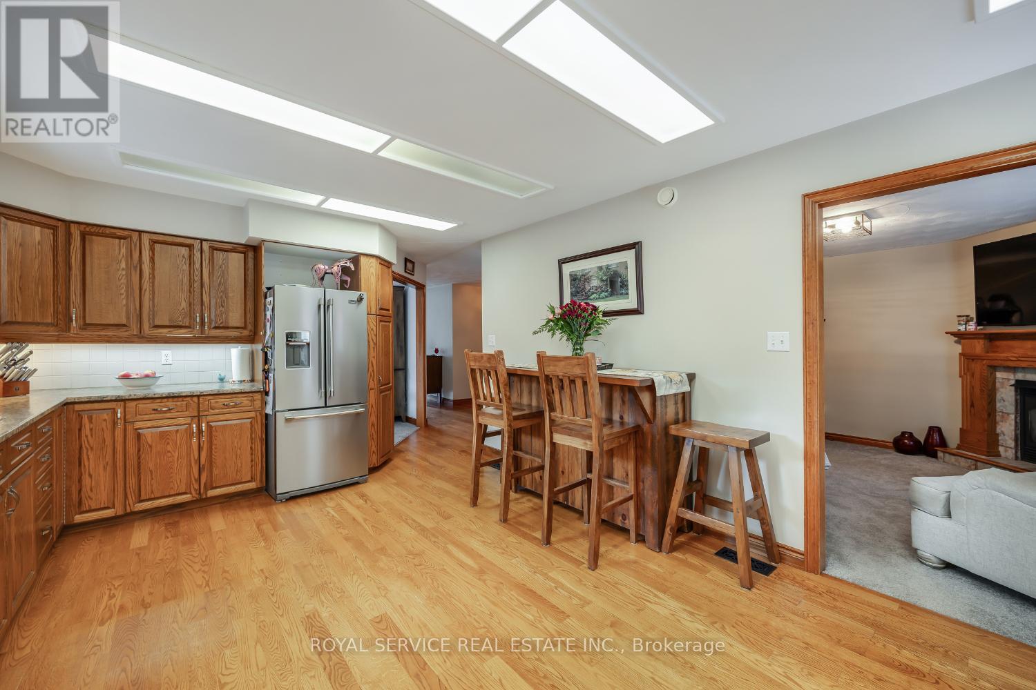 1664 Waddell Avenue, Peterborough West (South), Ontario  K9K 2G8 - Photo 12 - X12336392