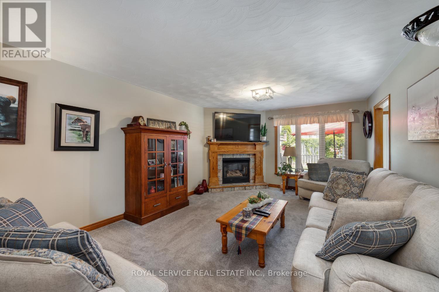 1664 Waddell Avenue, Peterborough West (South), Ontario  K9K 2G8 - Photo 16 - X12336392