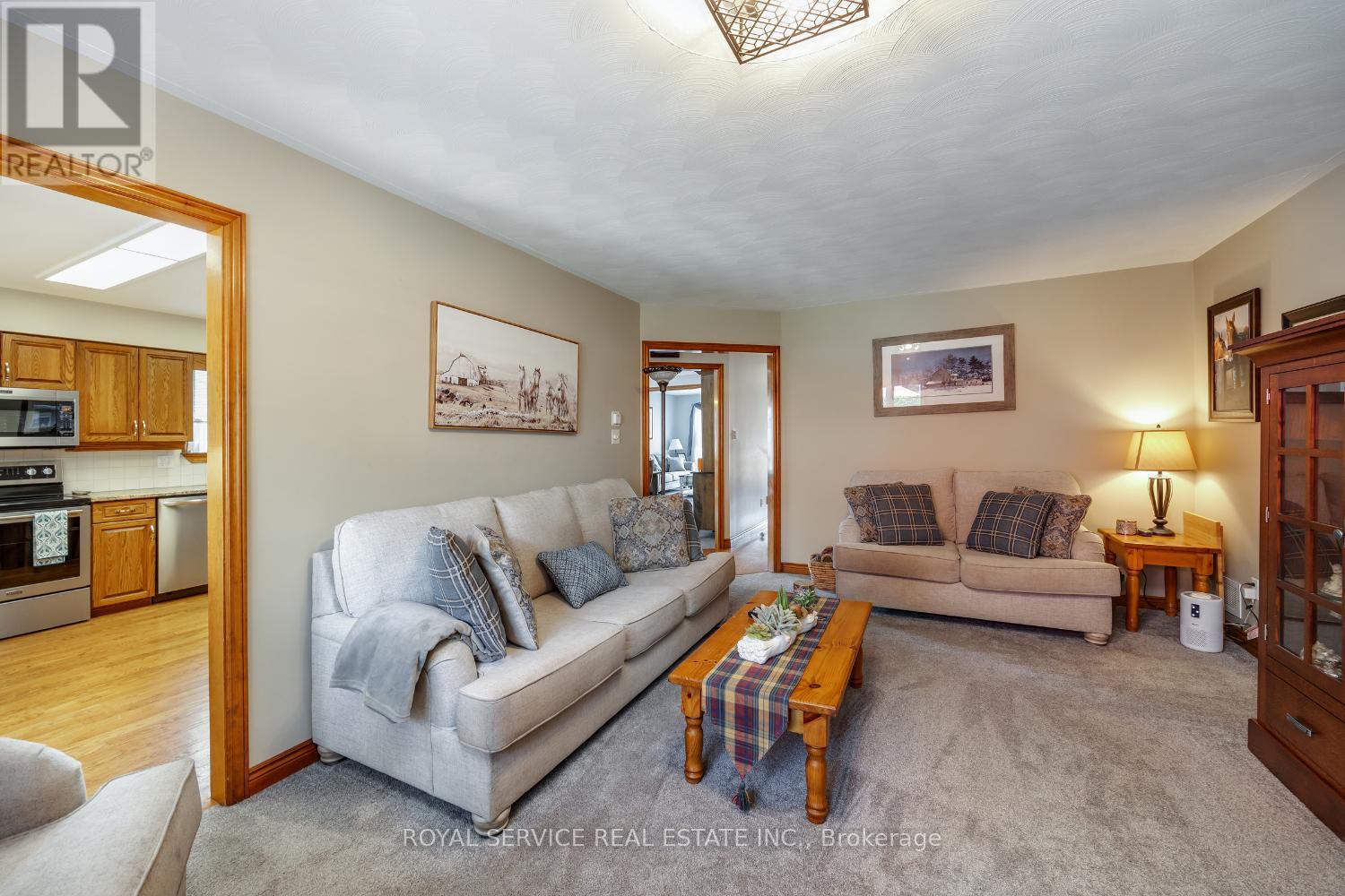 1664 Waddell Avenue, Peterborough West (South), Ontario  K9K 2G8 - Photo 18 - X12336392