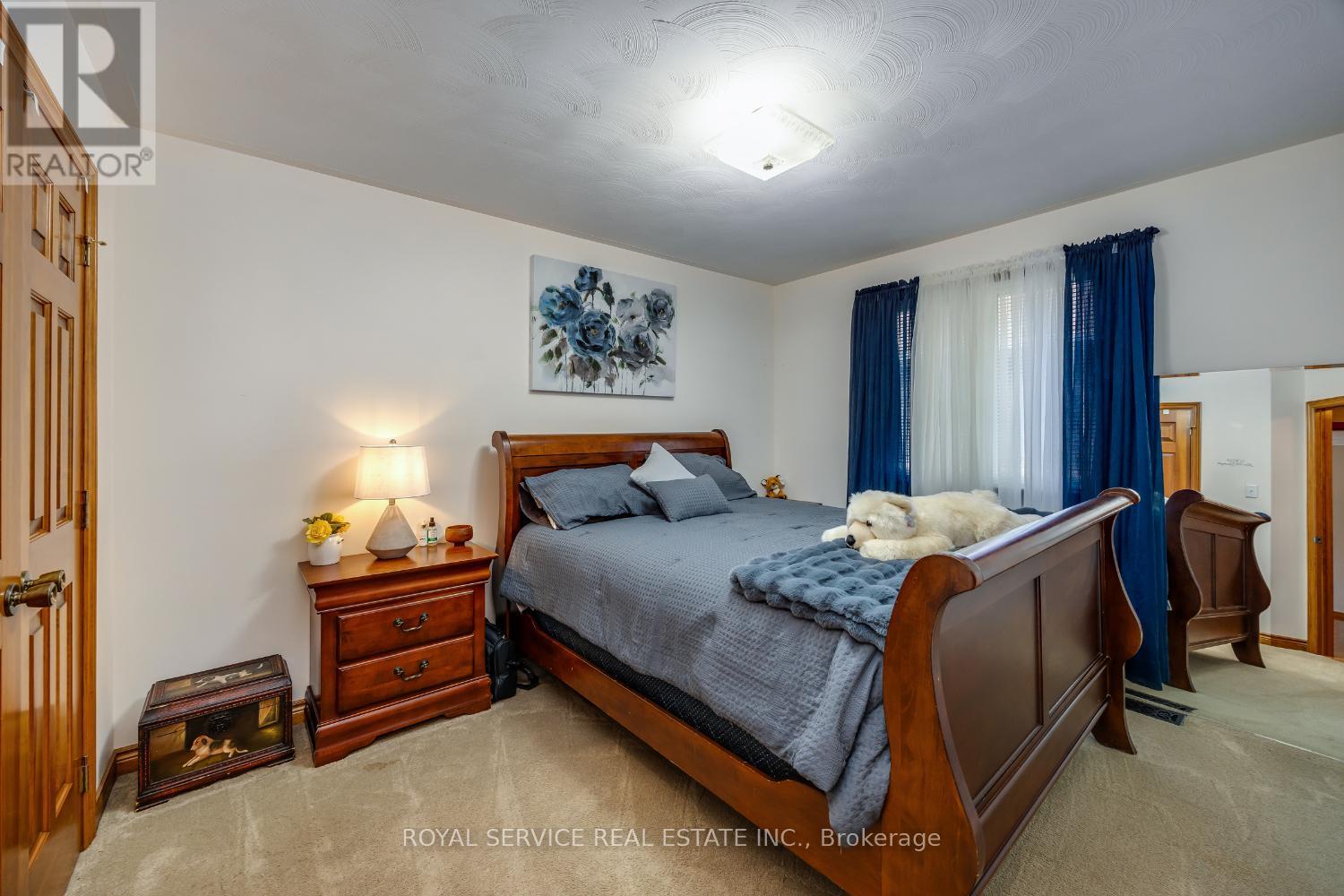 1664 Waddell Avenue, Peterborough West (South), Ontario  K9K 2G8 - Photo 22 - X12336392