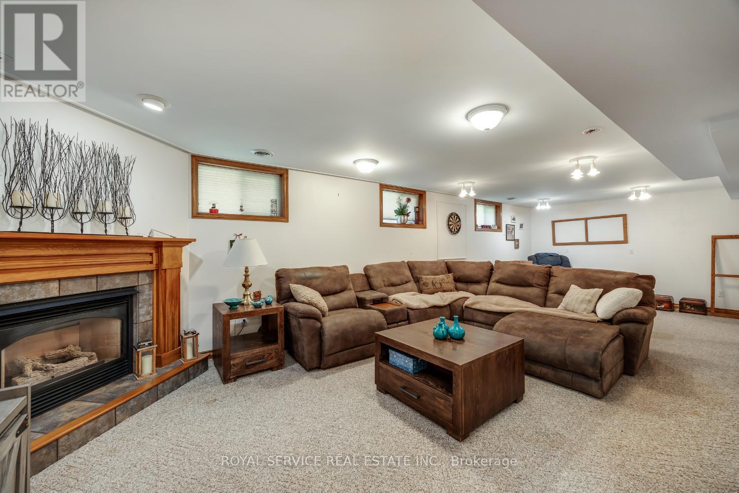 1664 Waddell Avenue, Peterborough West (South), Ontario  K9K 2G8 - Photo 27 - X12336392