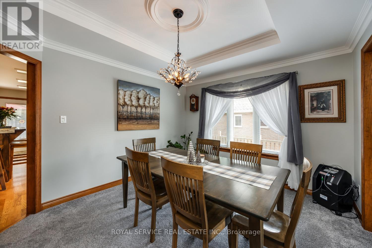 1664 Waddell Avenue, Peterborough West (South), Ontario  K9K 2G8 - Photo 9 - X12336392