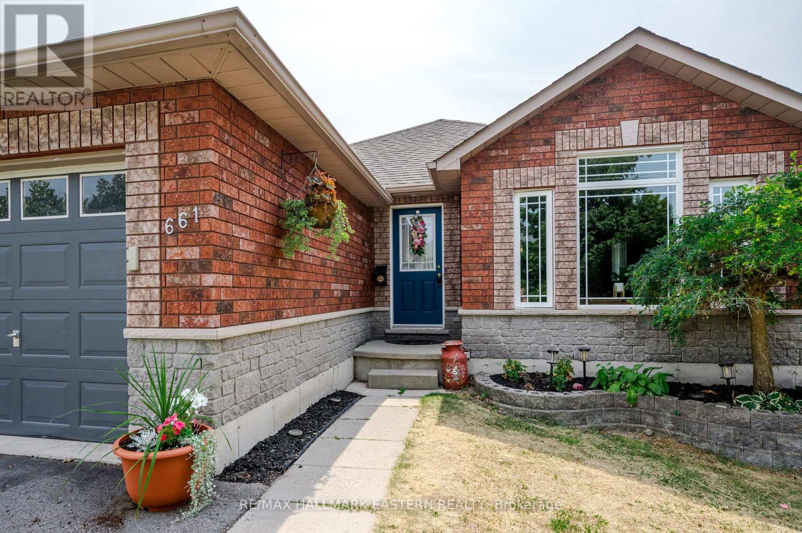 661 Trailview Drive, Peterborough South (East), Ontario  K9J 8P1 - Photo 2 - X12336523