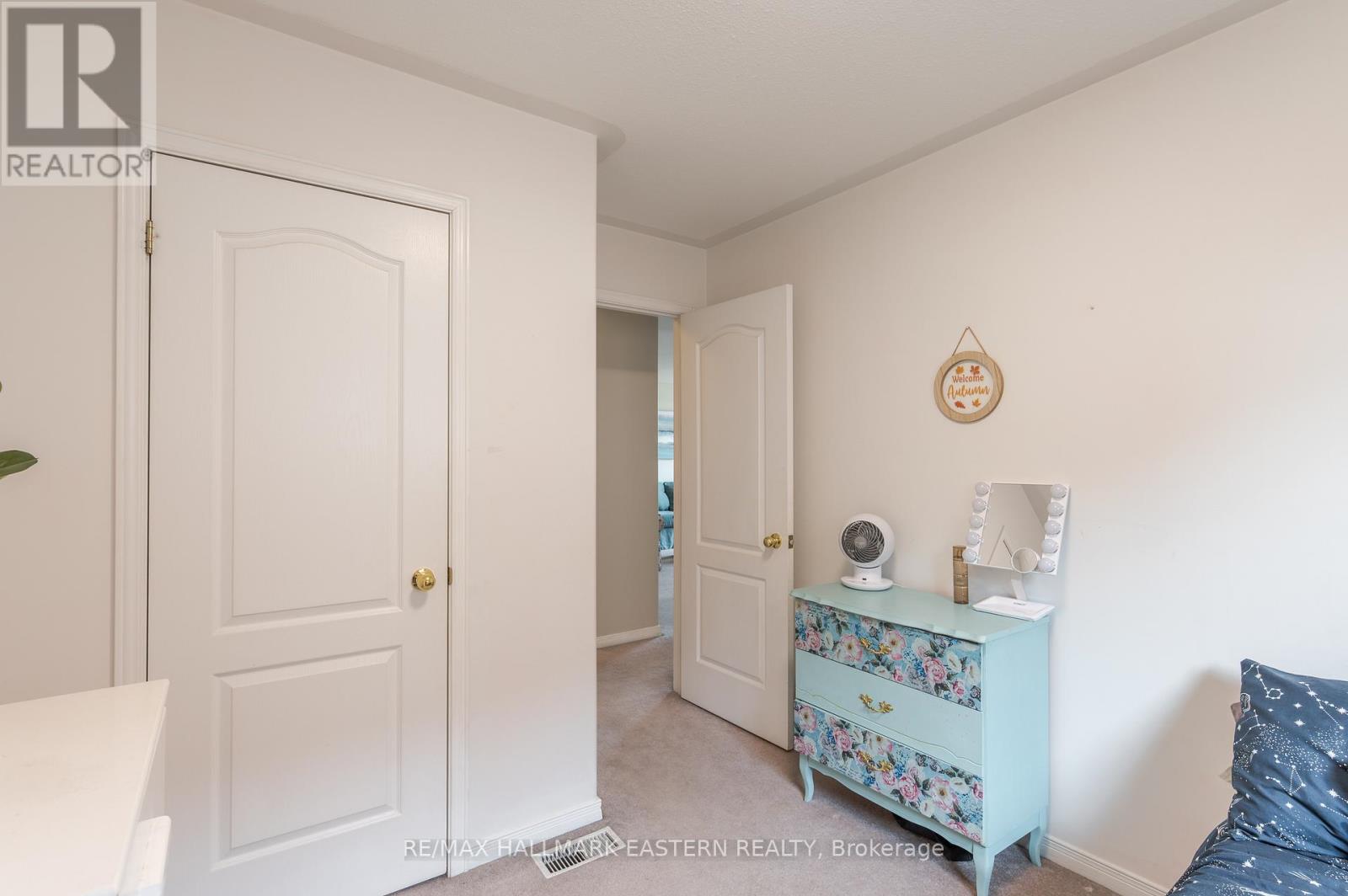 661 Trailview Drive, Peterborough South (East), Ontario  K9J 8P1 - Photo 22 - X12336523